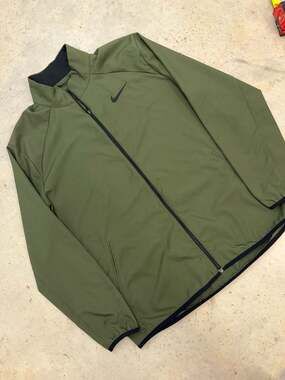 Nike Dri-Fit Men's Full-Zip Lightweight Olive Green Active Wear Training Jacket